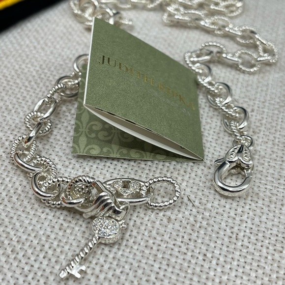 💎 Vintage Judith Ripka Sterling Silver Heart & Key Statement Necklace w/Box Cer - Picture 3 of 16